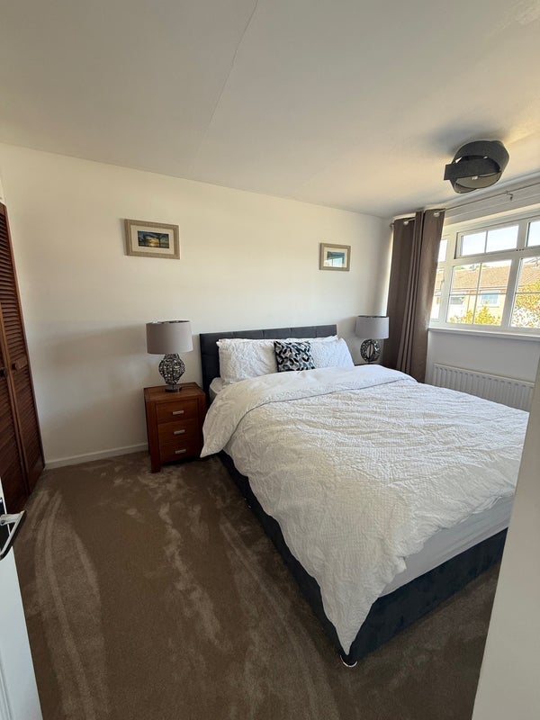 Room Conifer Walk in Nottingham