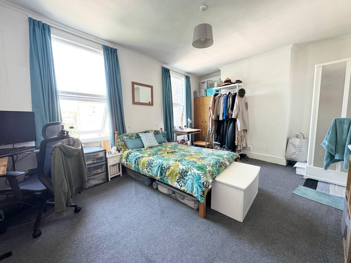Flat Tufnell Park Road in Greater London