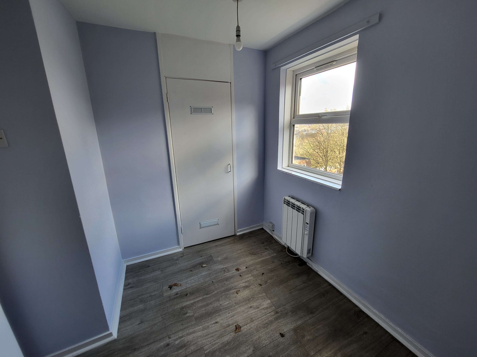 Flat Ashburnham Road in Luton