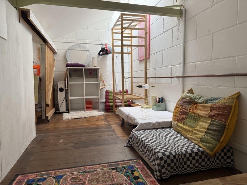 Flat Dace Road in Greater London