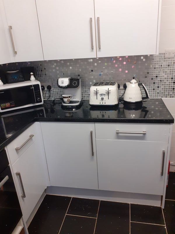 Room Kemble Street in City of Westminster