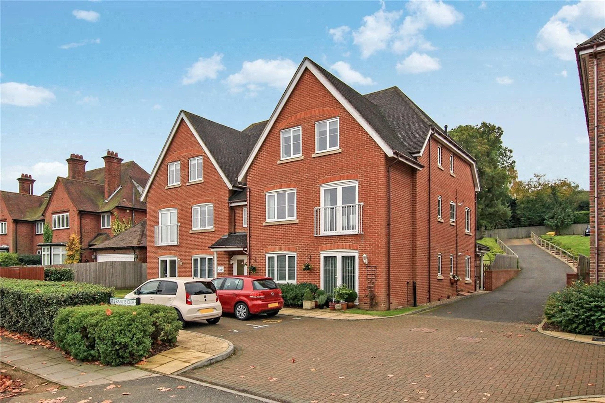 Flat St Francis Close in Dacorum