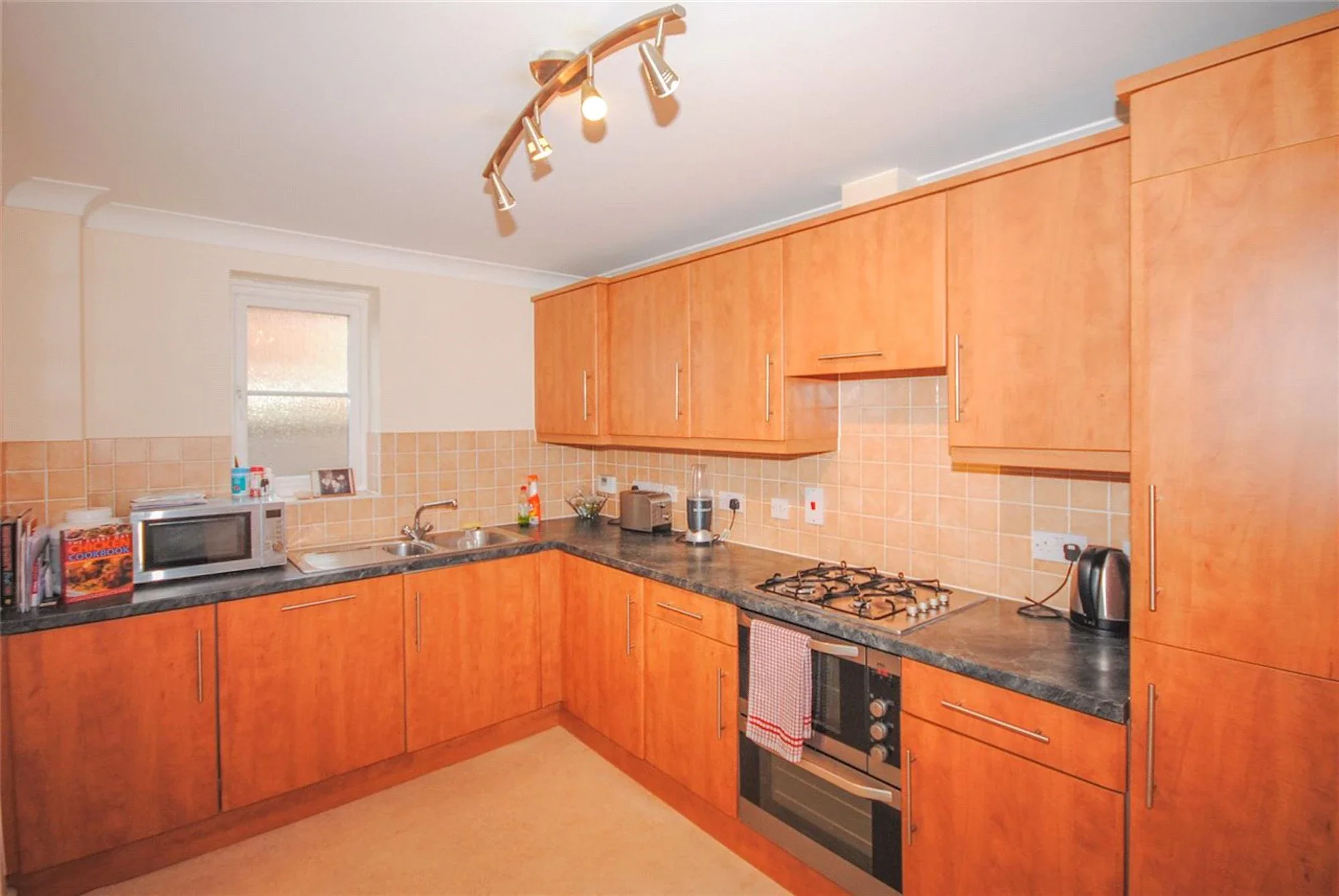 Flat St Francis Close in Dacorum