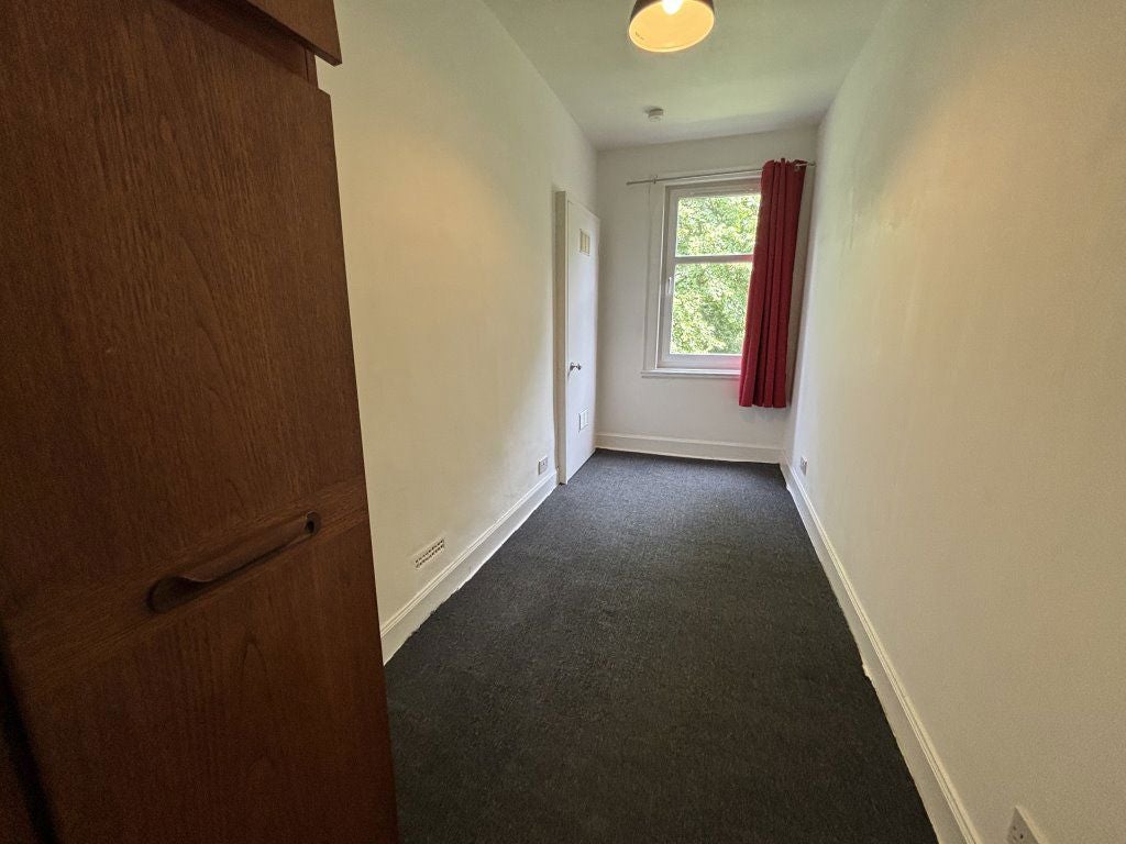 Flat Bonnington Avenue in City of Edinburgh