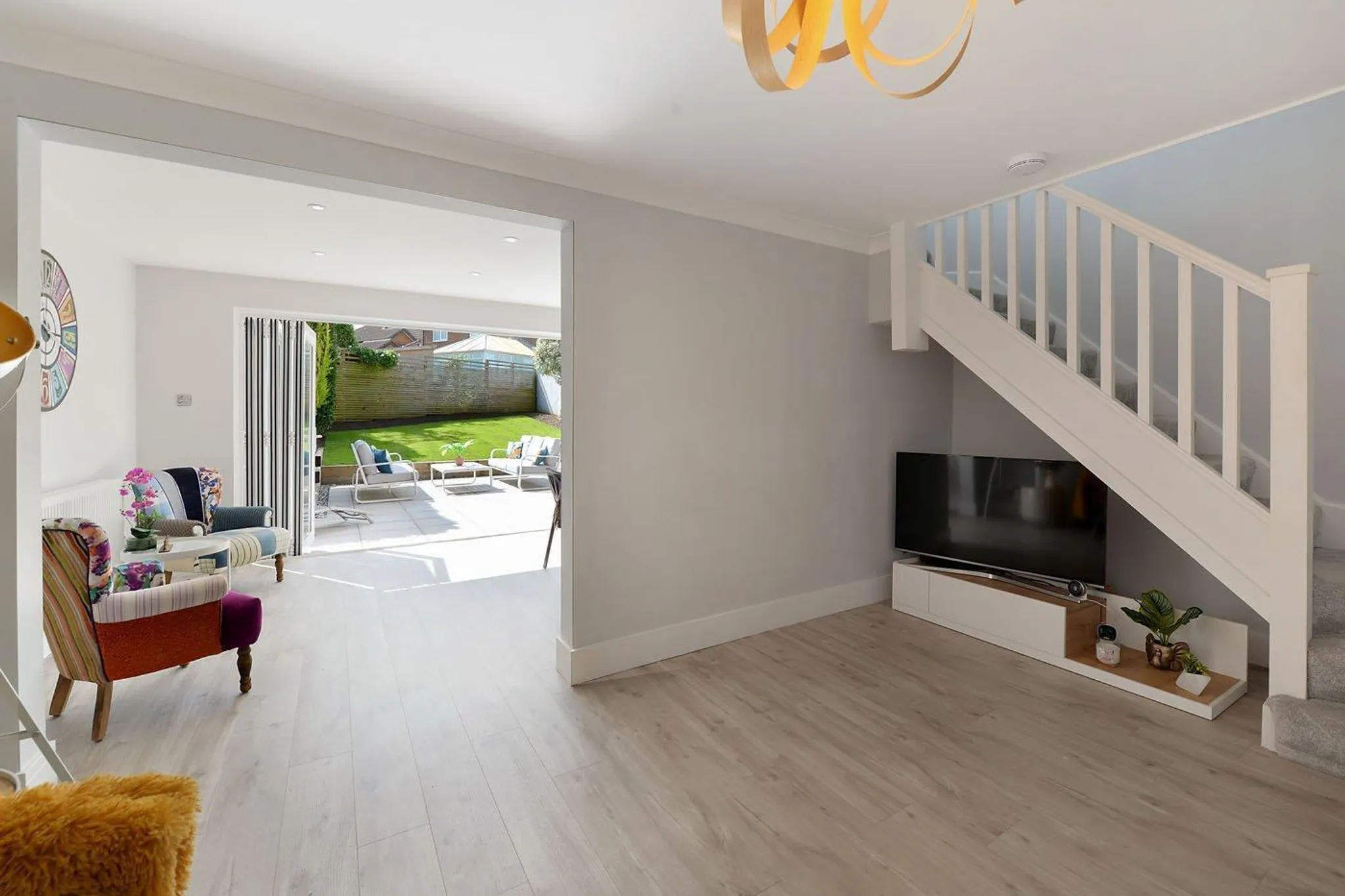 House Landbury Walk in Ashford