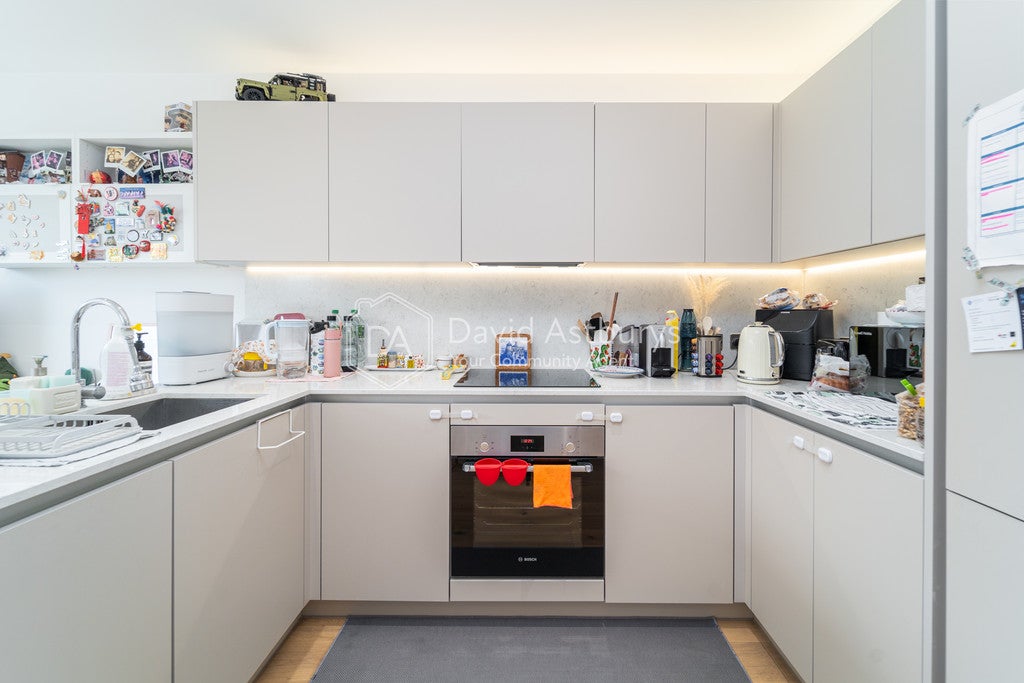 Flat Goswell Road in London