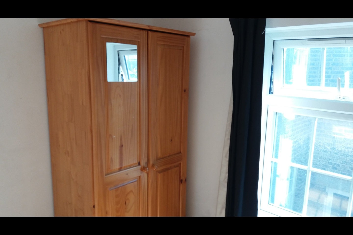 Room Crewe Place in Greater London
