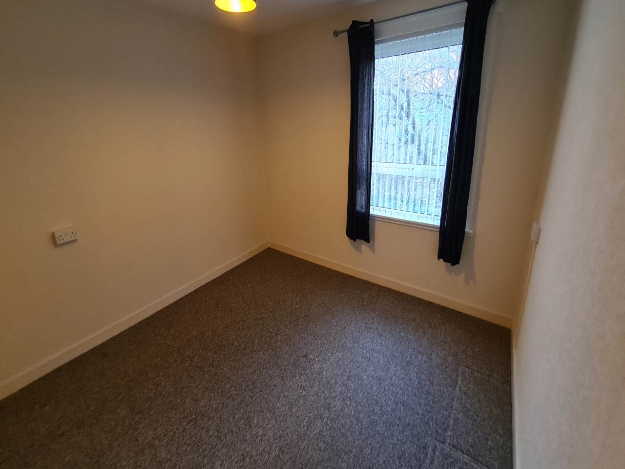Flat Pentland Avenue in Dundee
