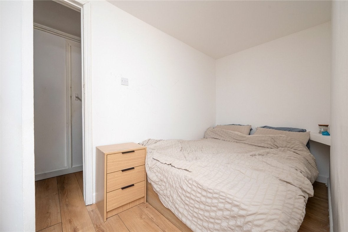 Flat Hatfield Road in St Albans
