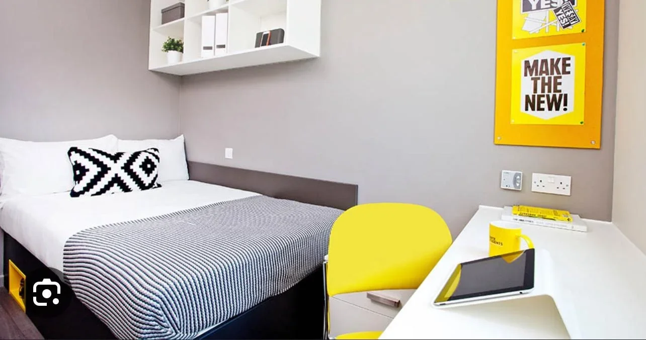 Flat Clayton Road in Greater London