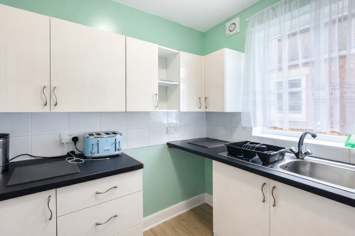 Flat Anlaby Road in Hull