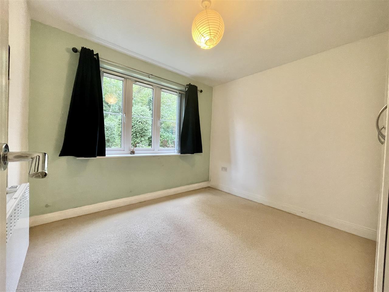 Flat Briar Road in Watford