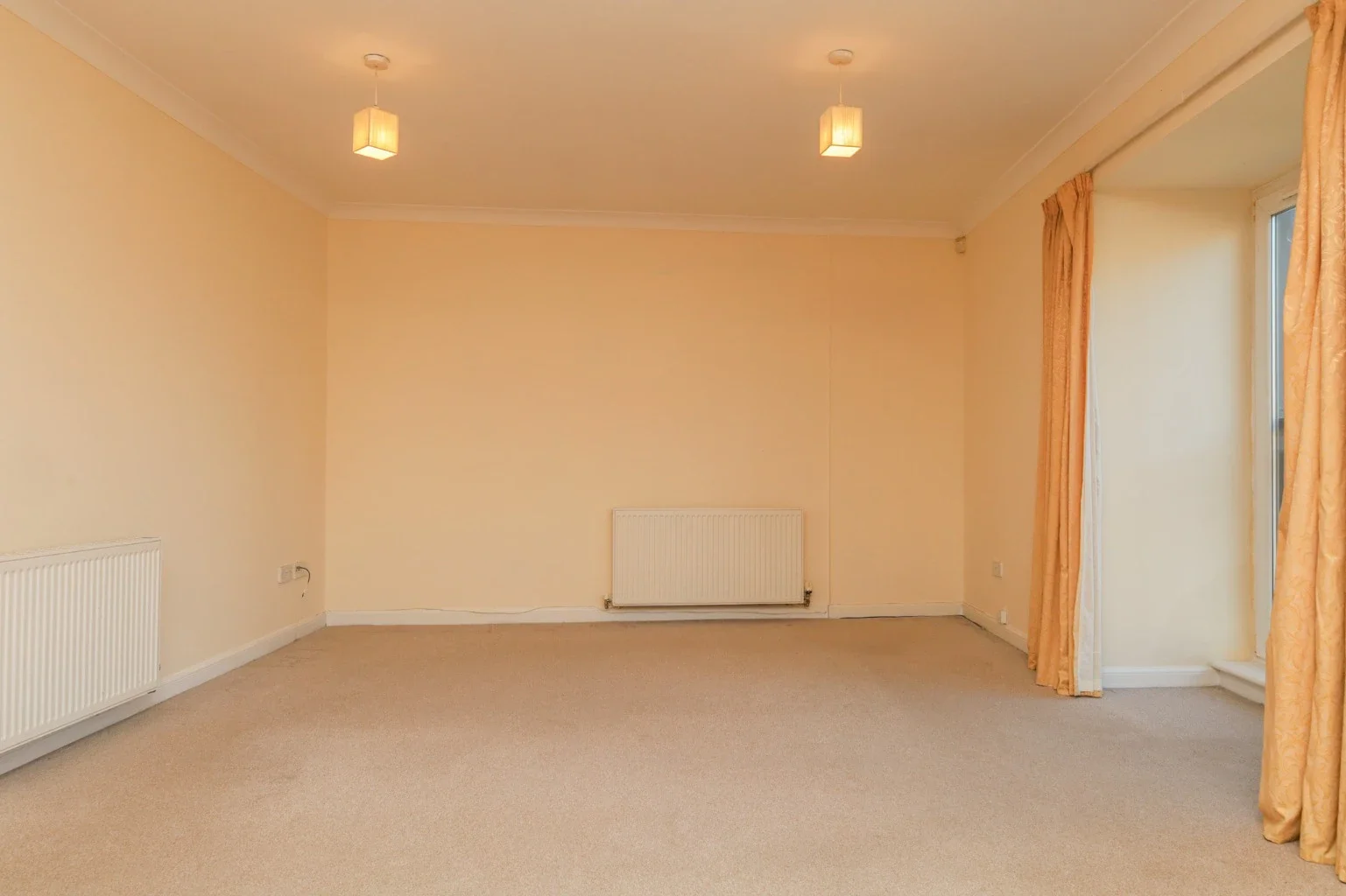 Flat Thornwood Avenue in Glasgow
