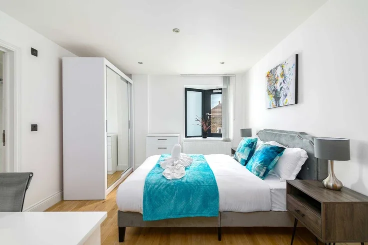 Flat Stanway Street in Greater London
