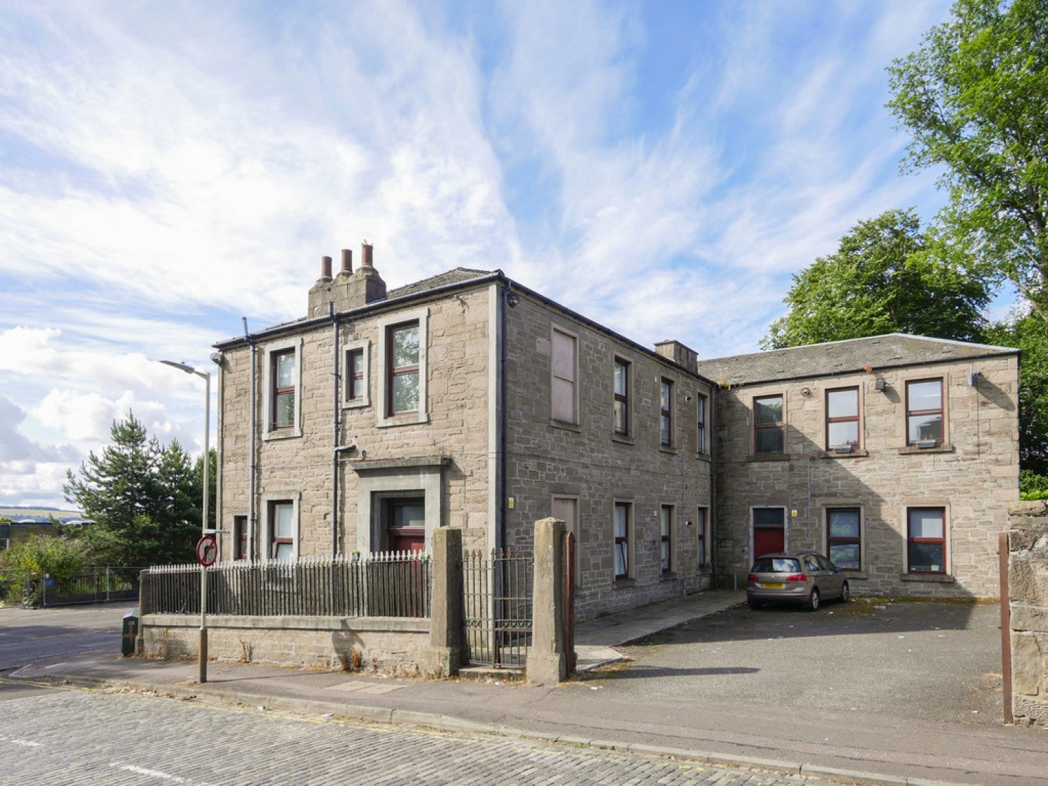 Flat South George Street in Dundee