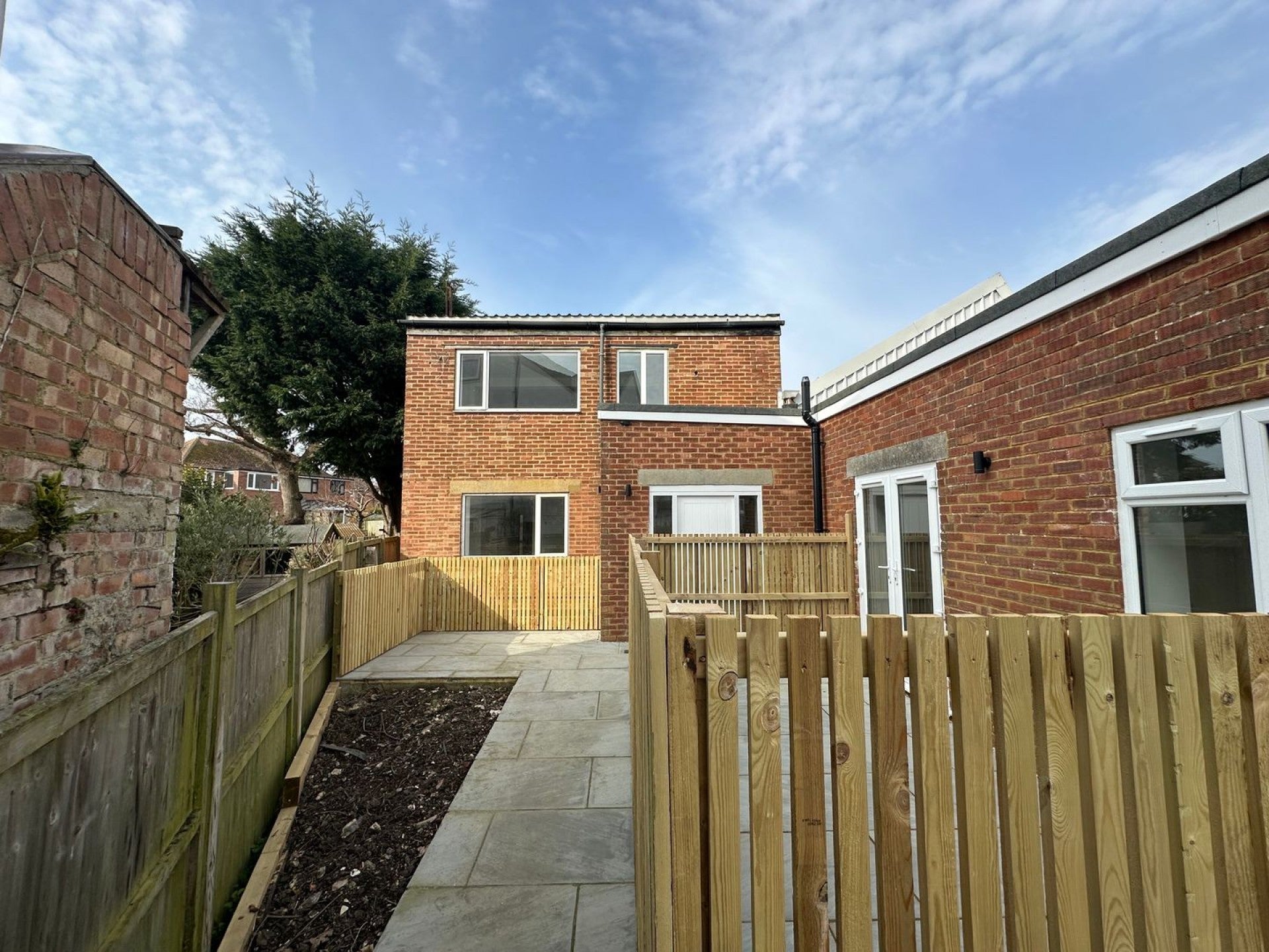 Flat Chandler Road in Rother