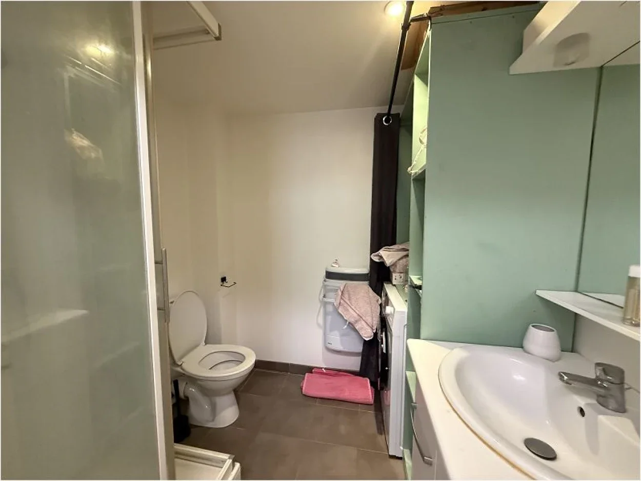 Flat Rue Jean Roisin in Lille