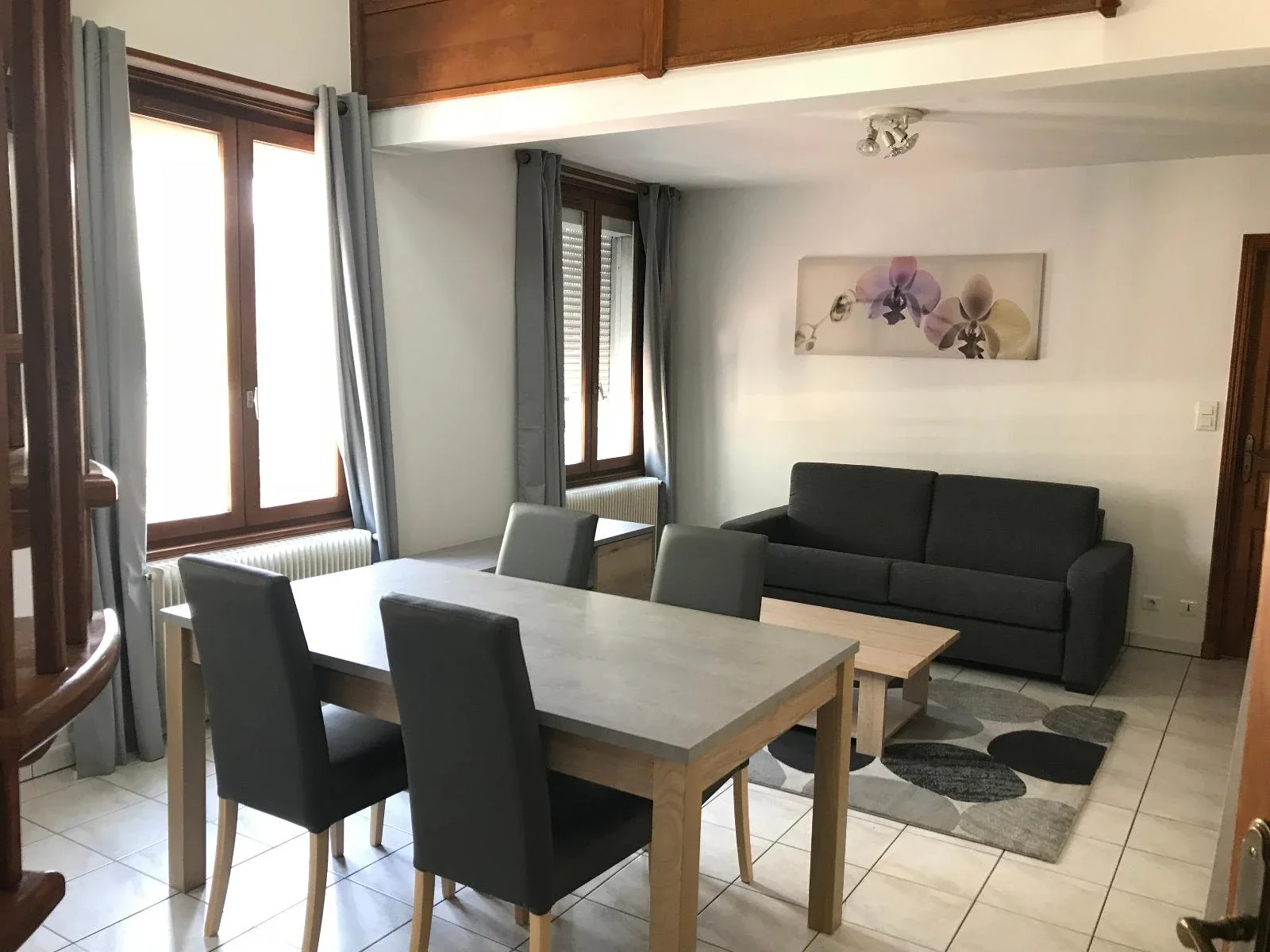 Flat Rue de la Rize in Lyon