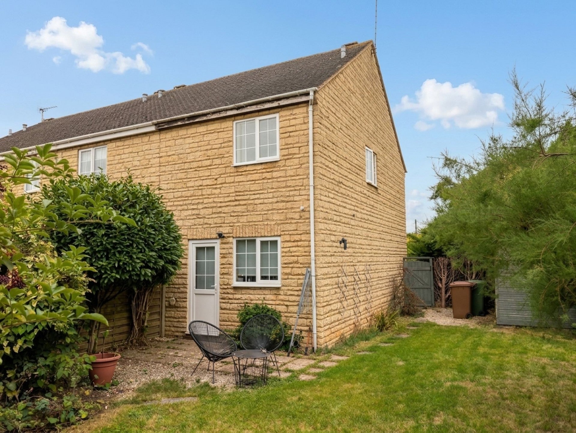 House Averill Close in Wychavon