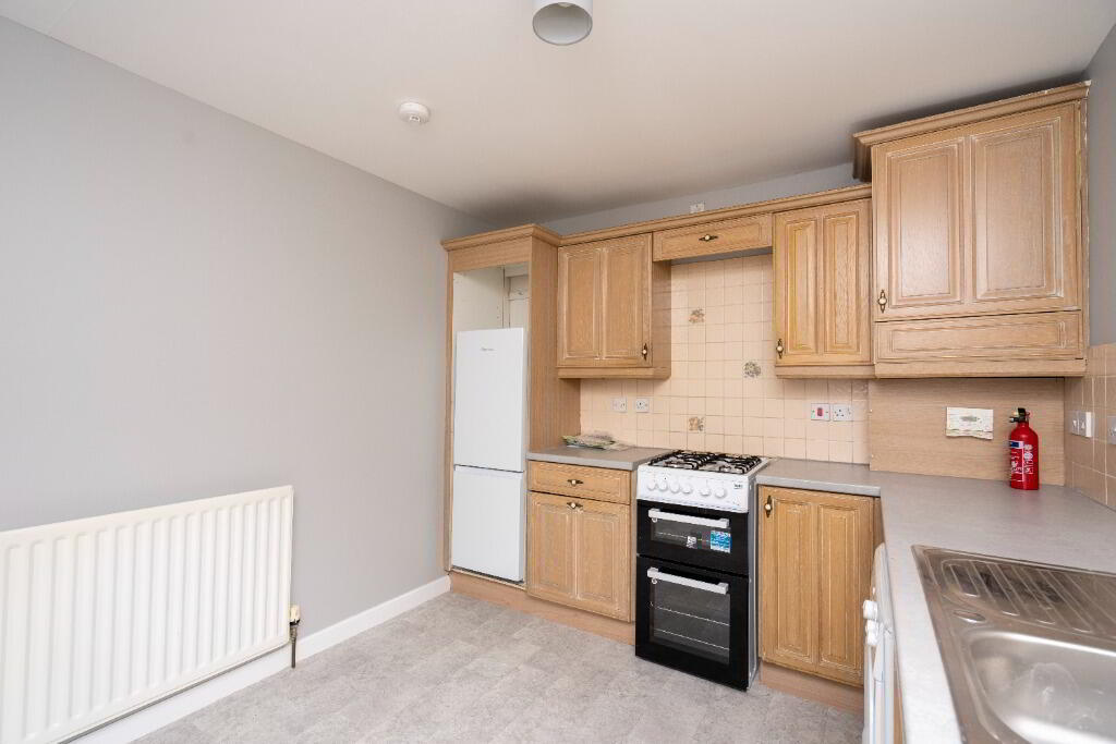Flat New Mart Road in City of Edinburgh