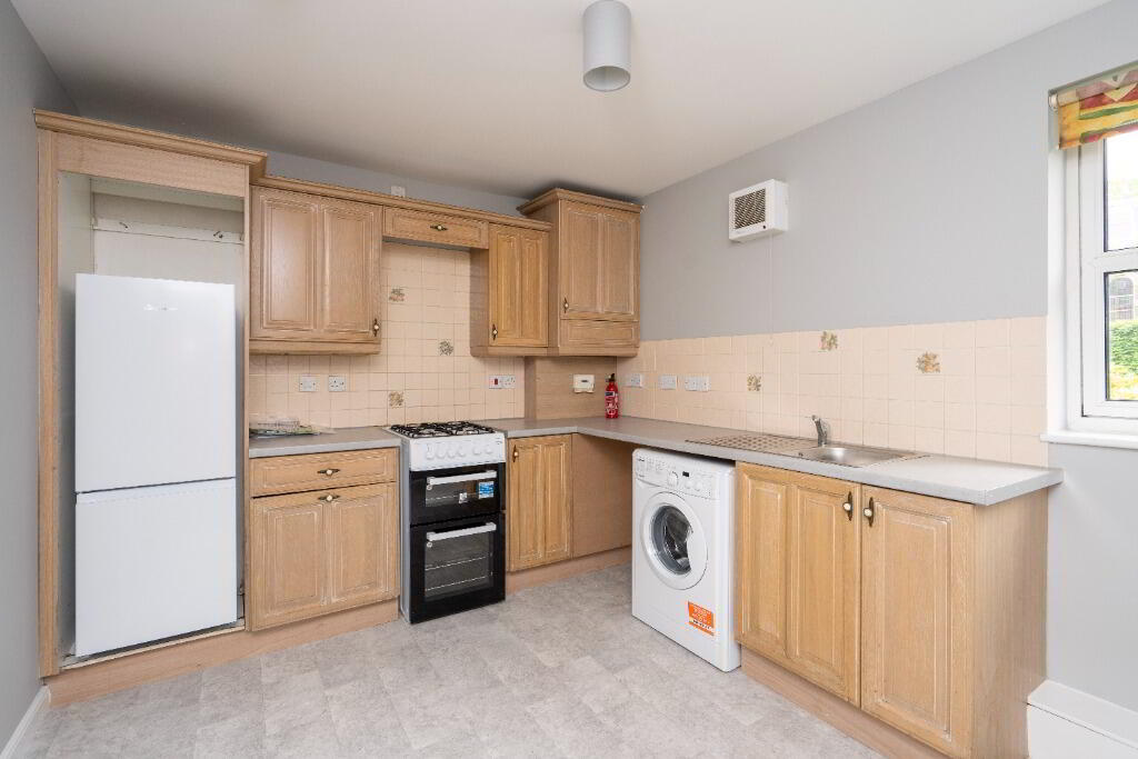 Flat New Mart Road in City of Edinburgh