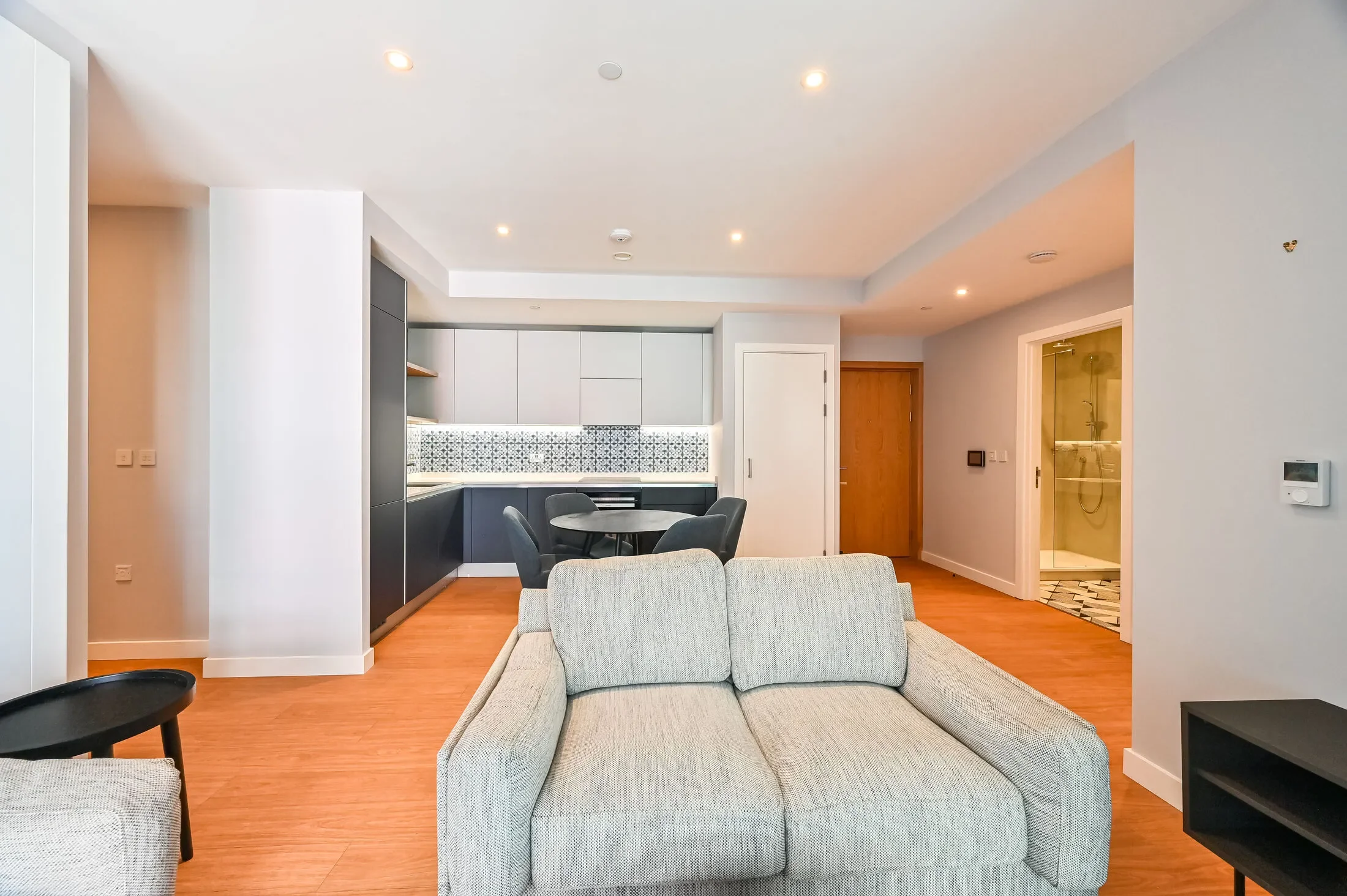 Flat Portlands Court in Greater London