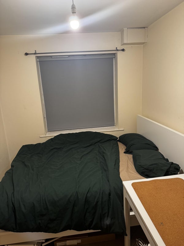 Room Loxford Street in Manchester