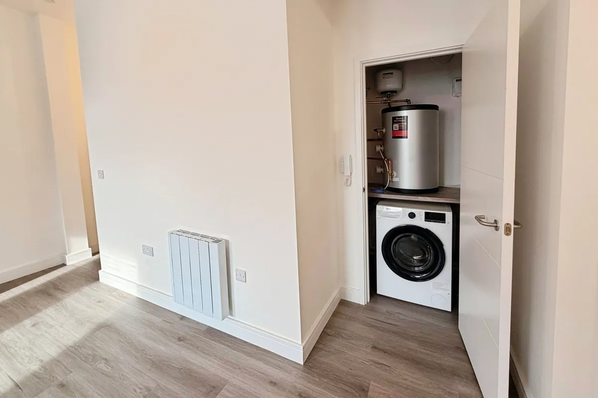Flat Oundle Road in Peterborough