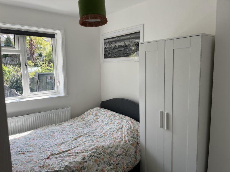 Room Shroffold Road in Greater London