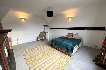 Room Highcross Street in Leicester