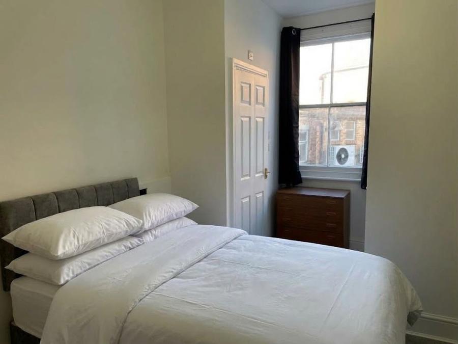 Room High Street in Cherwell District