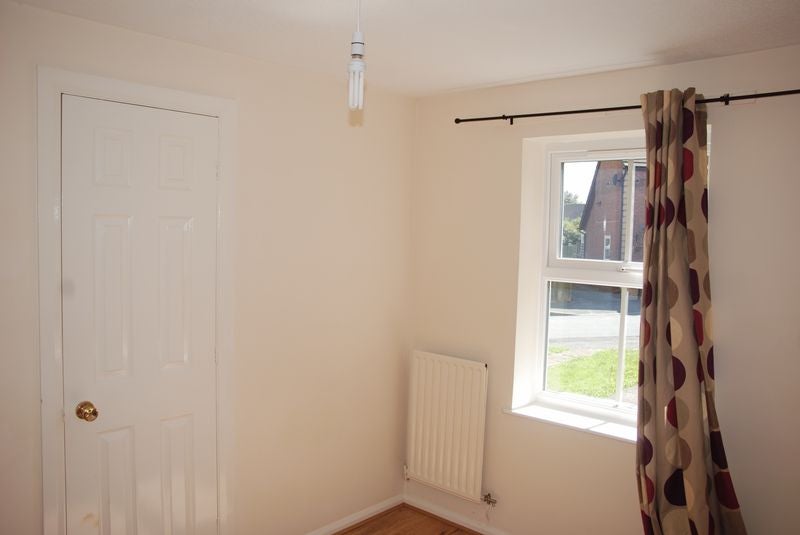 Flat Chainmakers Gate in Dawley