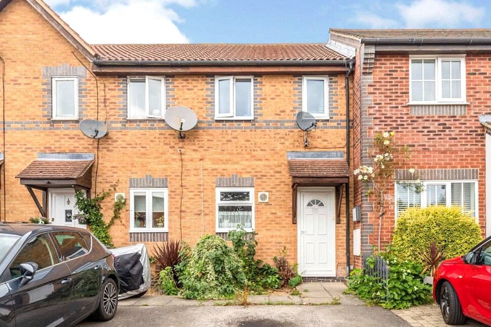 House Chepstow Close in Stevenage
