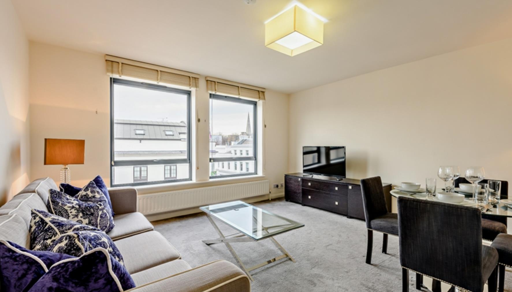 Flat Fulham Road in London