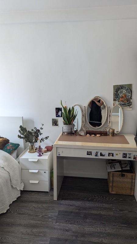 Room White Post Lane in Greater London