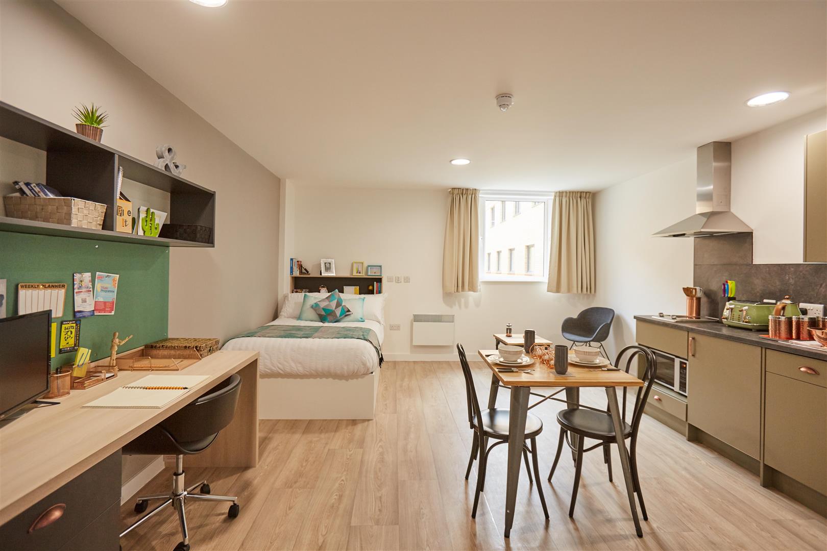 Room Blackhorse Lane in Greater London