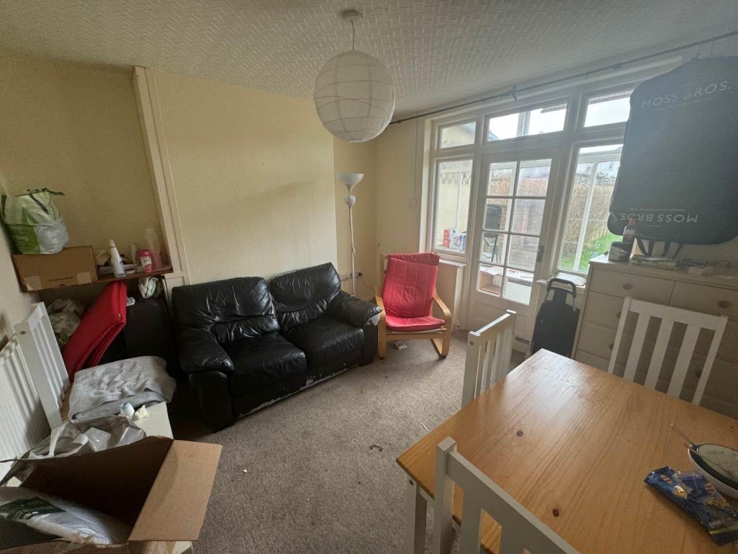Flat Mortimer Road in Bristol