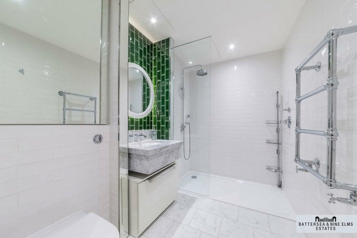 Flat New Union Square in Greater London