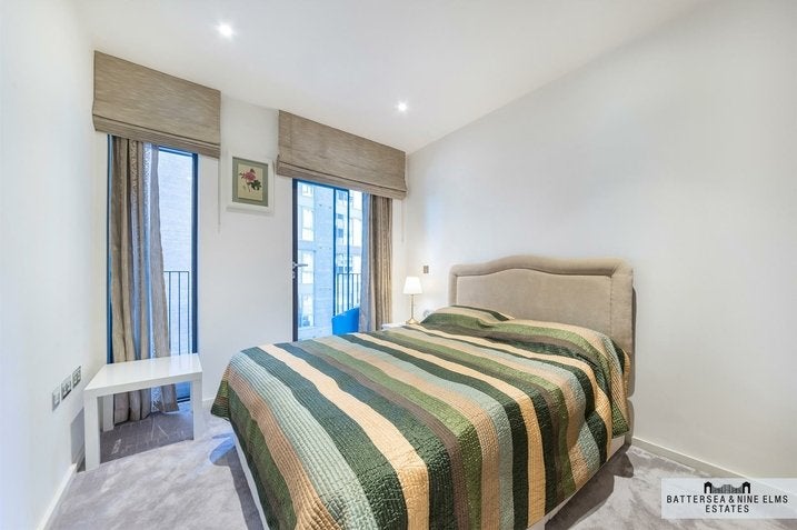 Flat New Union Square in Greater London