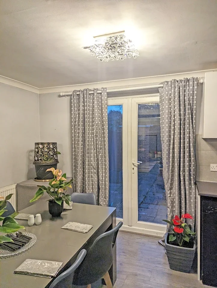 Room Sudbury Close in Royal Leamington Spa