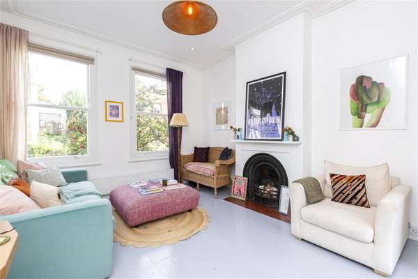 House Ronalds Road in Greater London