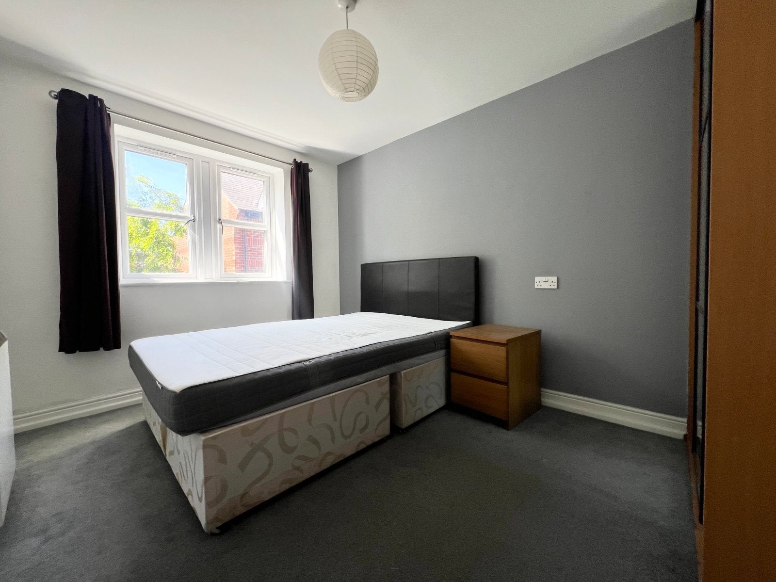 Flat Midland Road in Leeds