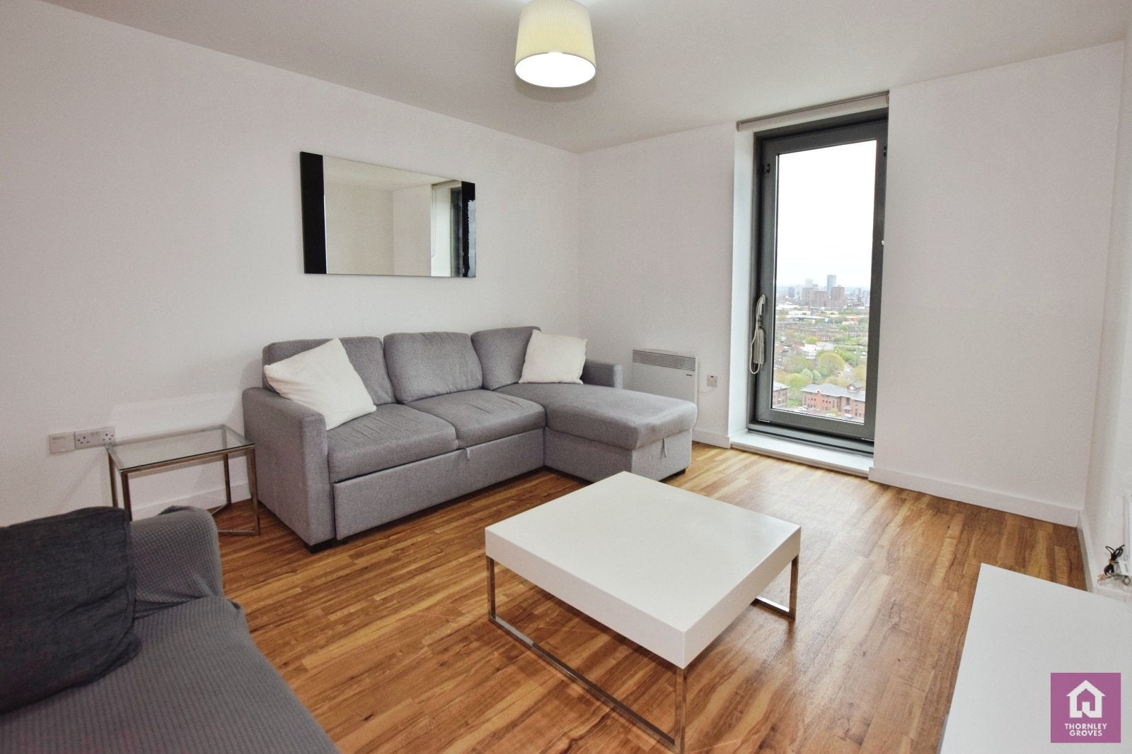 Flat Michigan Avenue in Salford