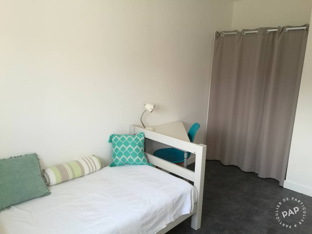 Room Avenue Frédéric et Irène Joliot-Curie in Nanterre