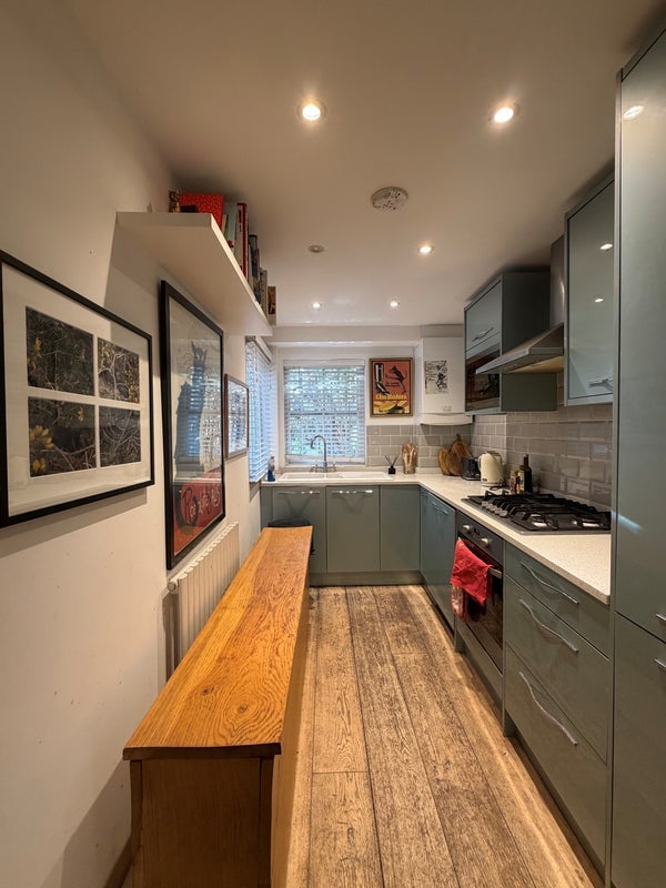 Flat St Anns Villas in Greater London