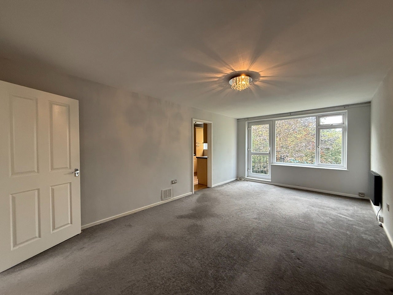 Flat Durham Road in Greater London