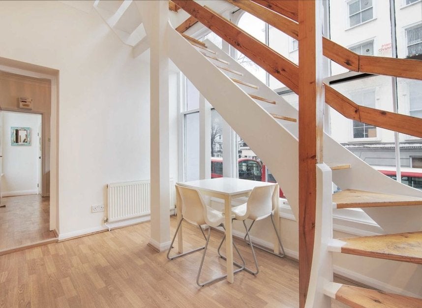 Flat St Stephen's Gardens in City of Westminster