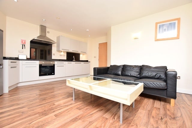 Flat Fitzwilliam Street in Sheffield