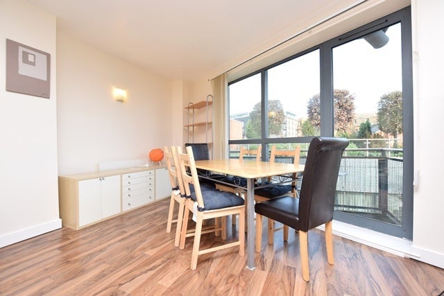 Flat Fitzwilliam Street in Sheffield