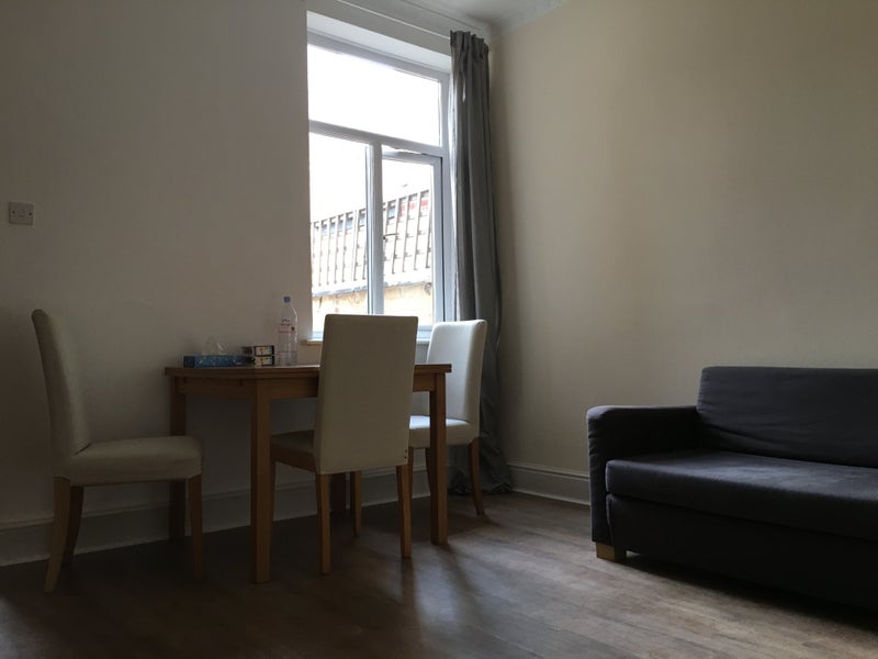 Room Romney Street in Salford